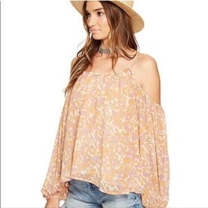 ASTR THE LABEL Josephine Off the Shoulder floral top XS
